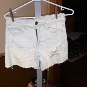 American Eagle denim shorts size 4. Freshly washed.